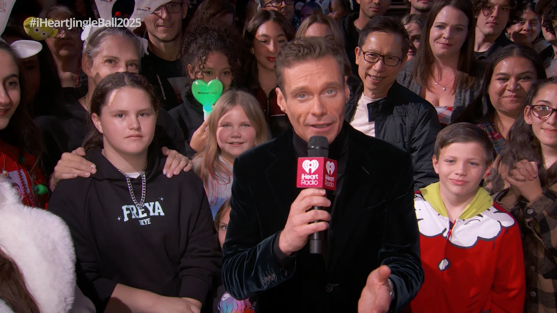 thumbnail - S1:E1 iHeartRadio Jingle Ball 2025