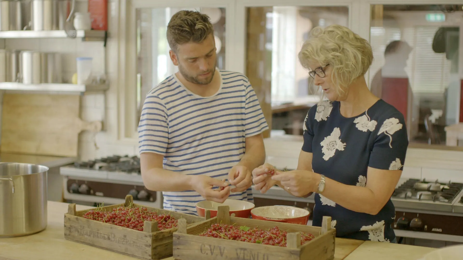 thumbnail - S2:F9 Rotkohl mit Cipollata-Wurst