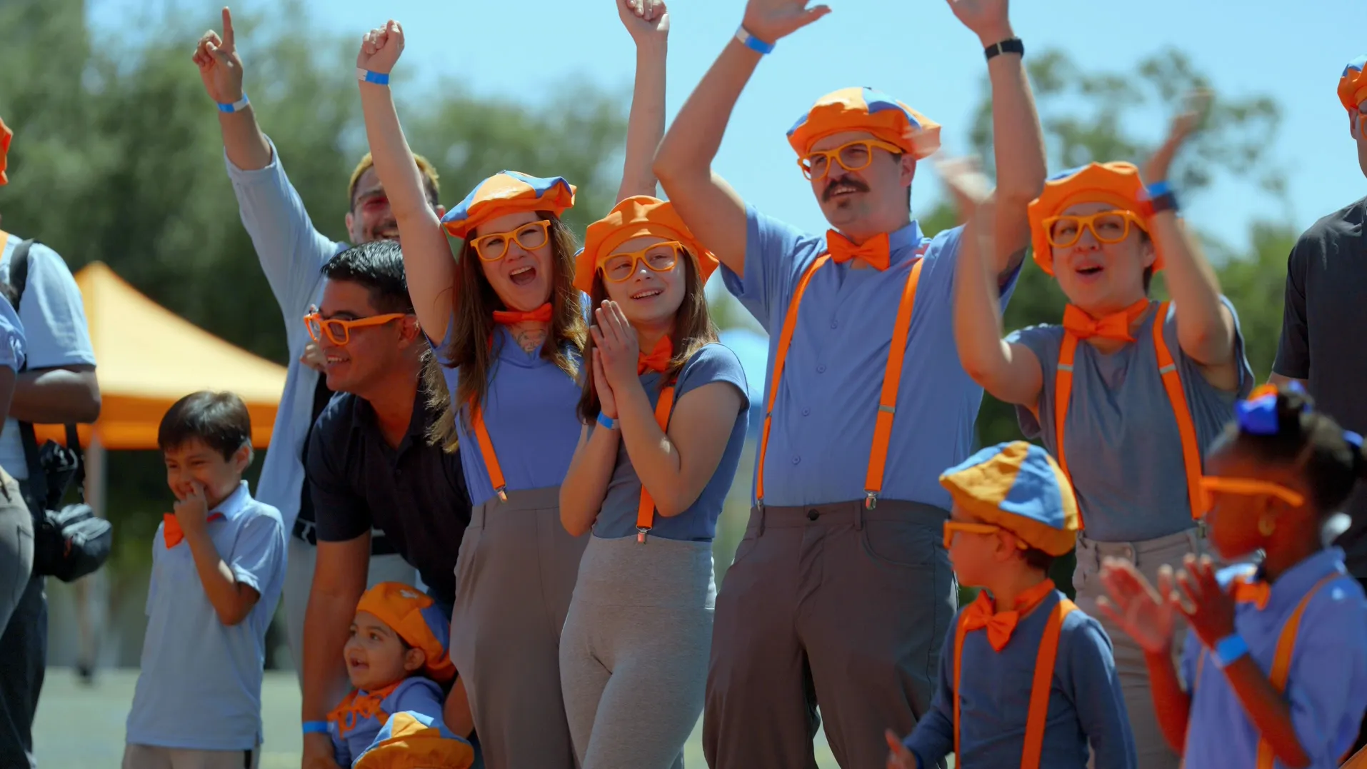 thumbnail - S1:E5 150 People Play the Be Like Blippi Games!