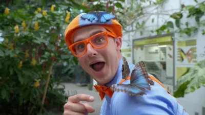 thumbnail - S5:E3 Blippi Makes Crafts at the Pacific Science Center