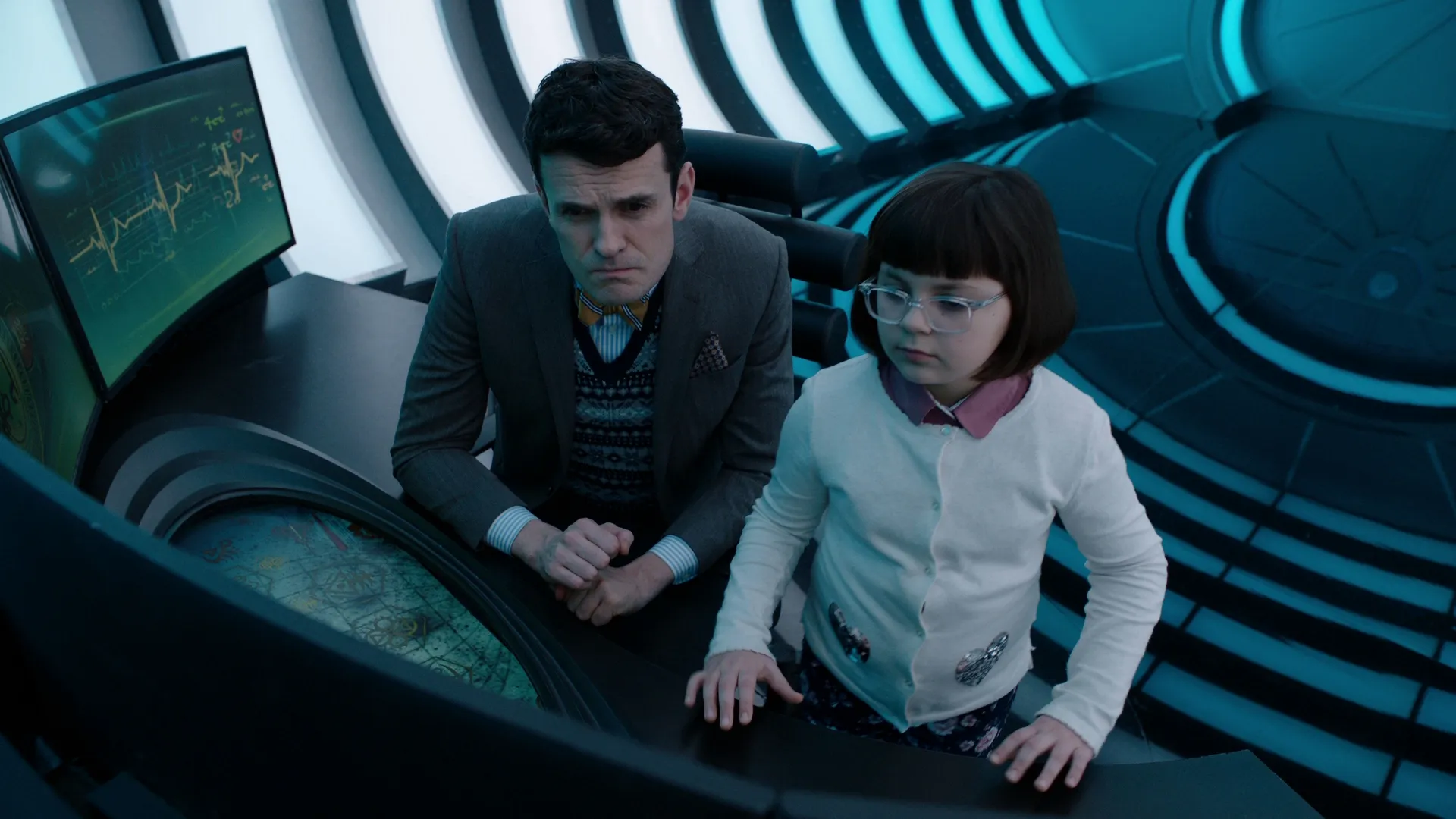 thumbnail - S2:E1 Mom Wipe