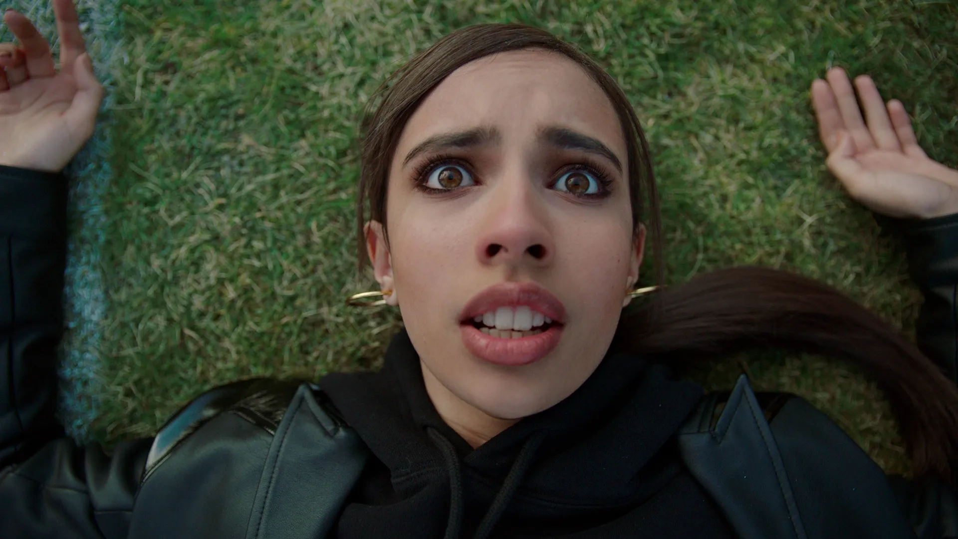 thumbnail - S2:E21 The Fault in Our Star Night, Part Two