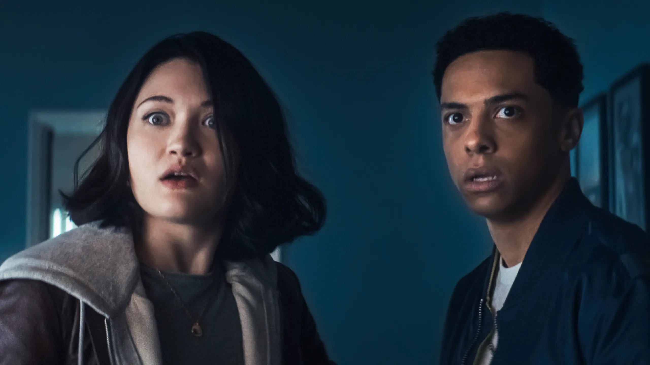 thumbnail - S1:E10 Welcome to Horrorland