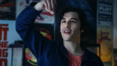 thumbnail - S1:E4 Go Eat Worms