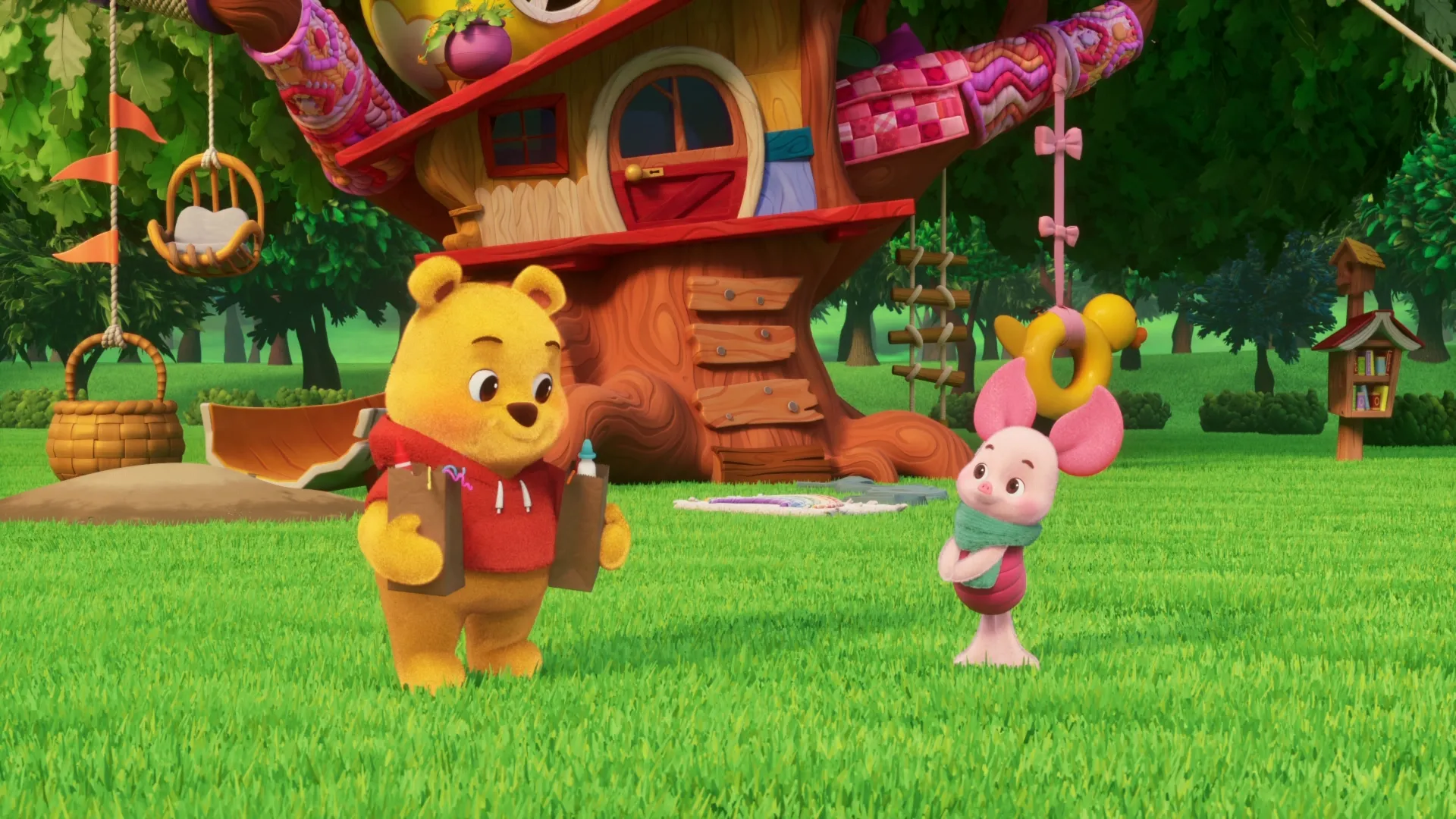 thumbnail - S3:E3 Piglet Crafts Puppets