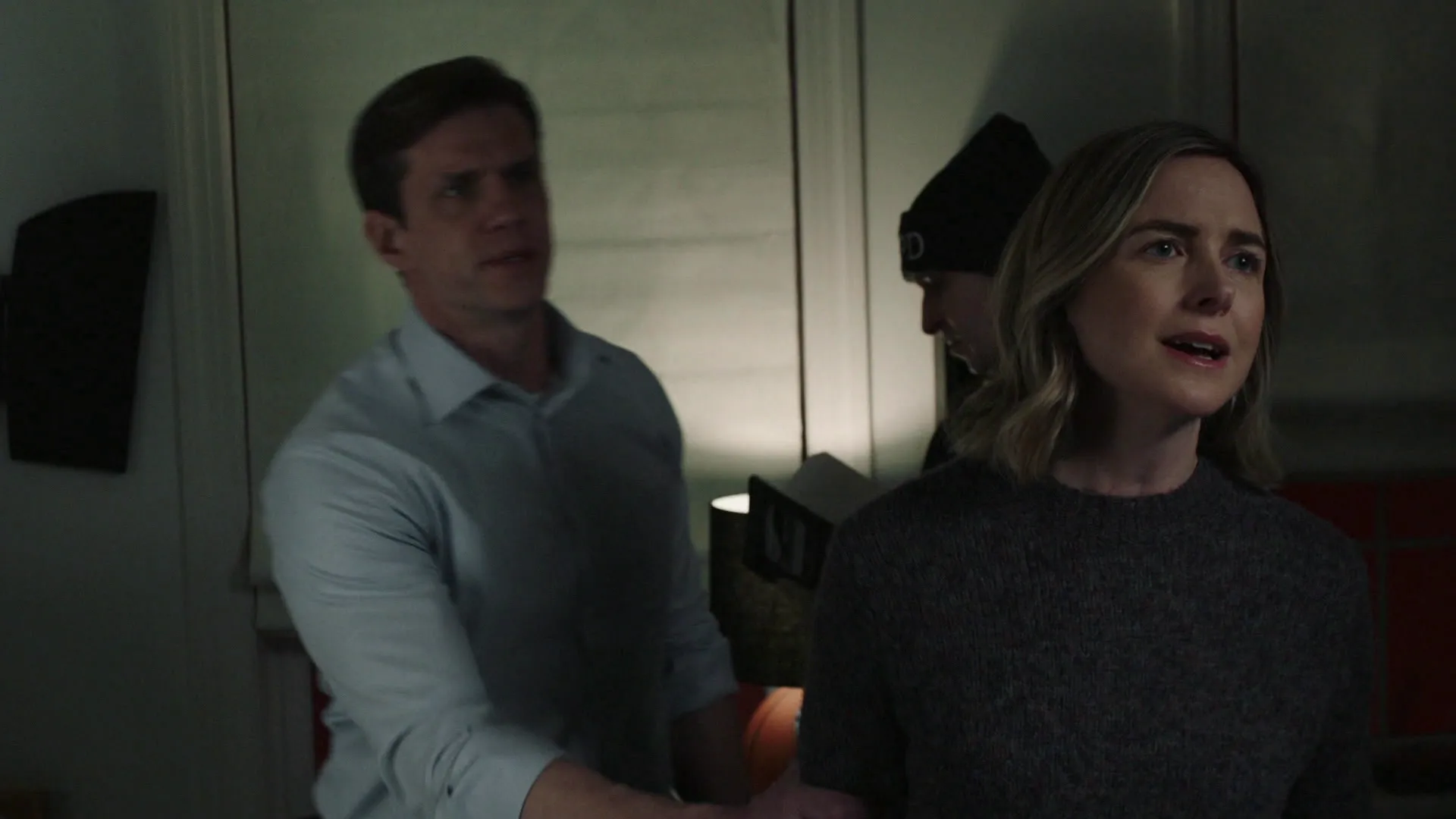 thumbnail - S26:E15 Undertow