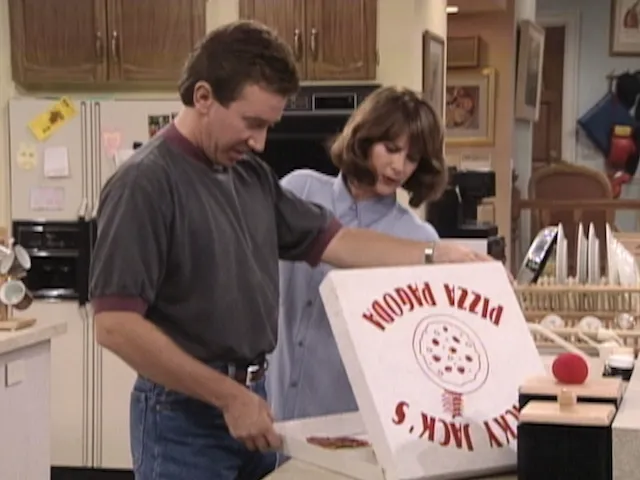 thumbnail - S1:E6 Adventures in Fine Dining