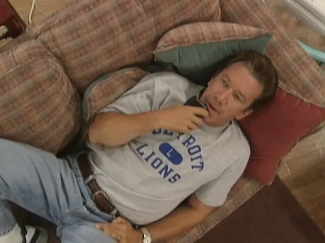 thumbnail - S8:E14 Home Alone