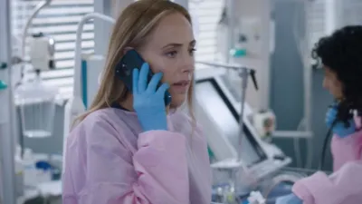 thumbnail - S22:E7 Skyfall