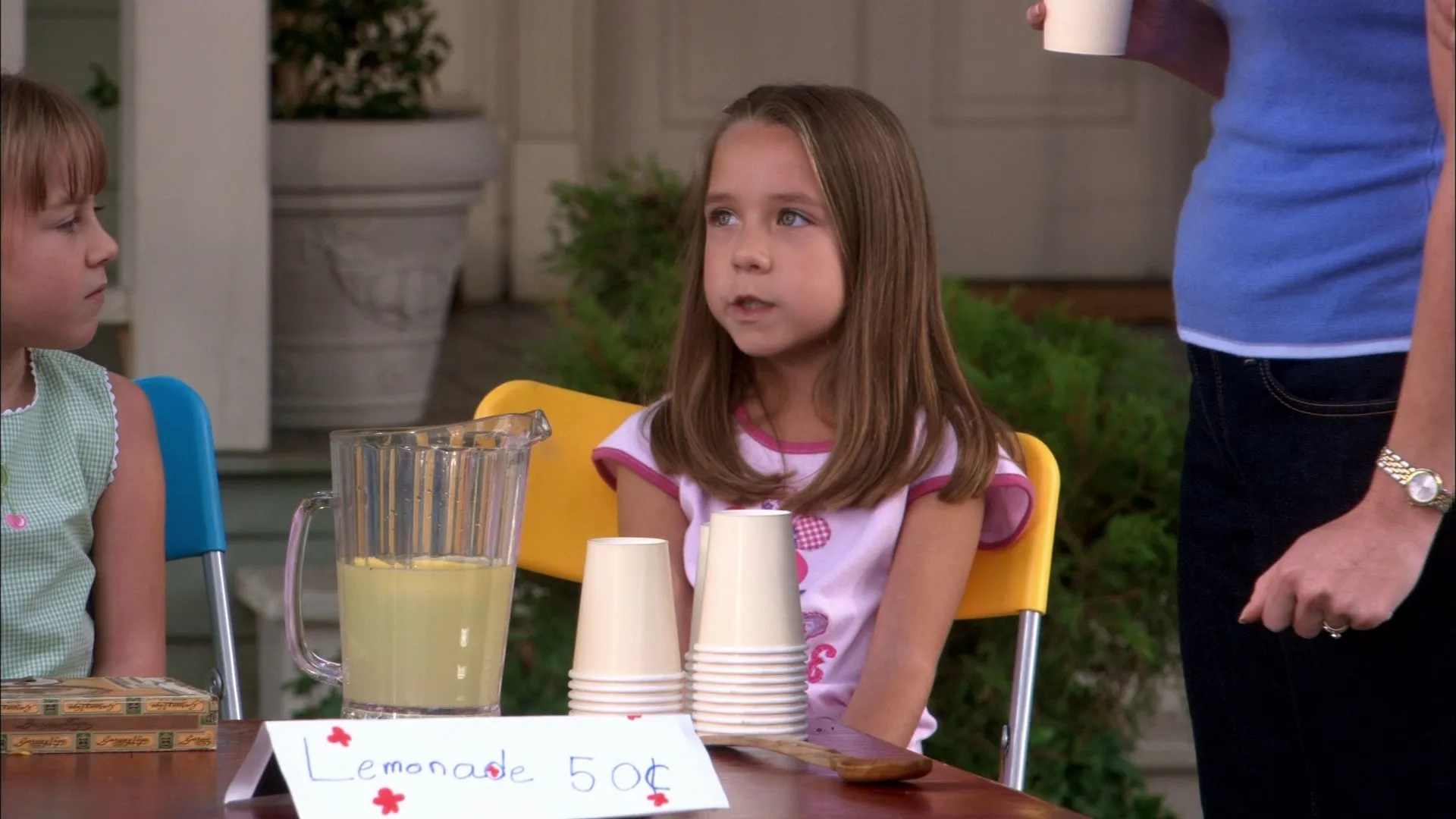 thumbnail - S3:E5 The Lemonade Stand