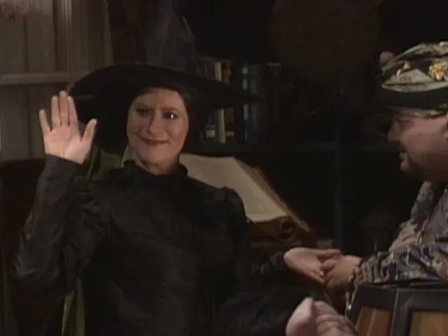 thumbnail - S8:E6 Bewitched