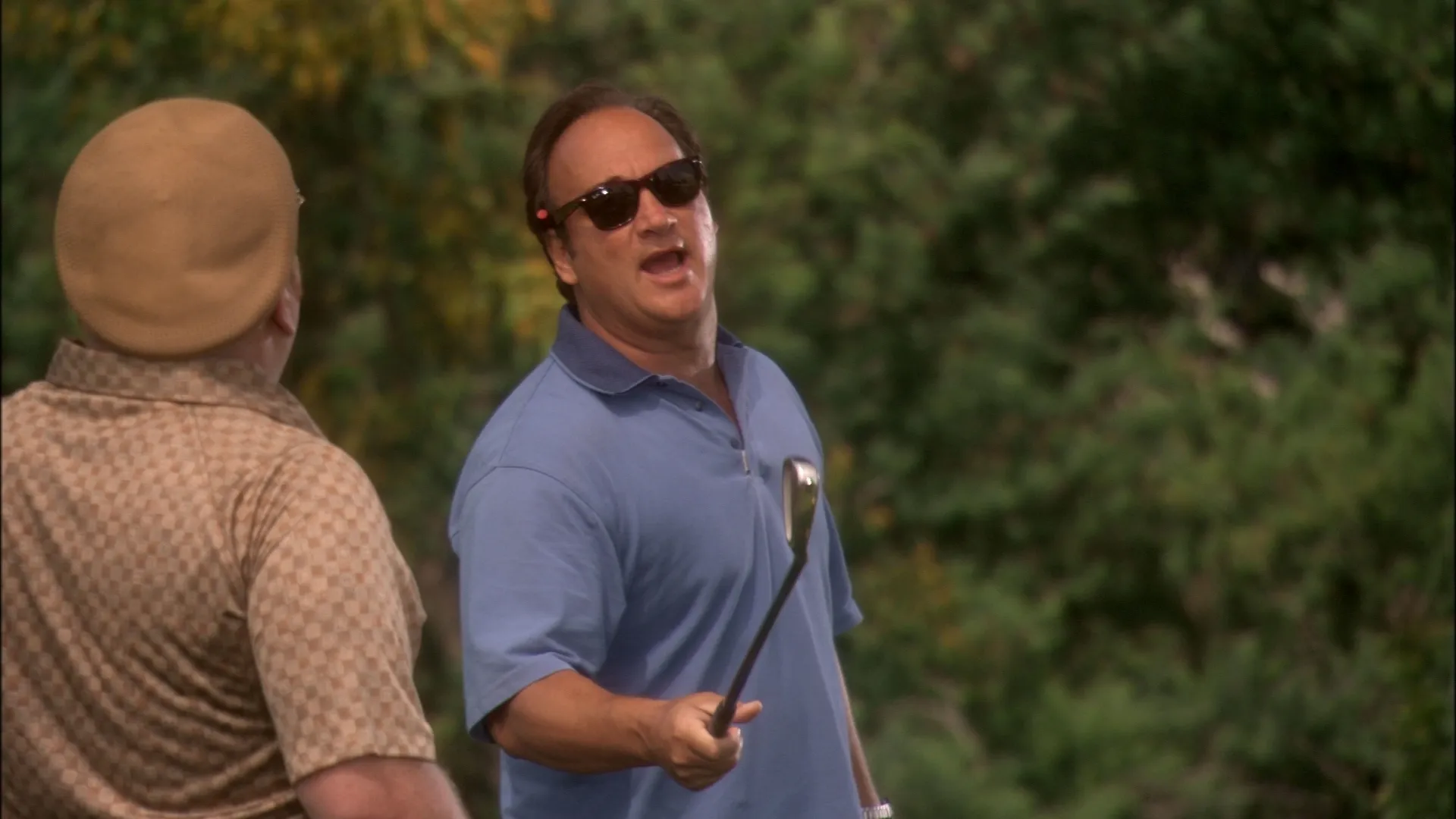 thumbnail - S4:E1 A Hole in One