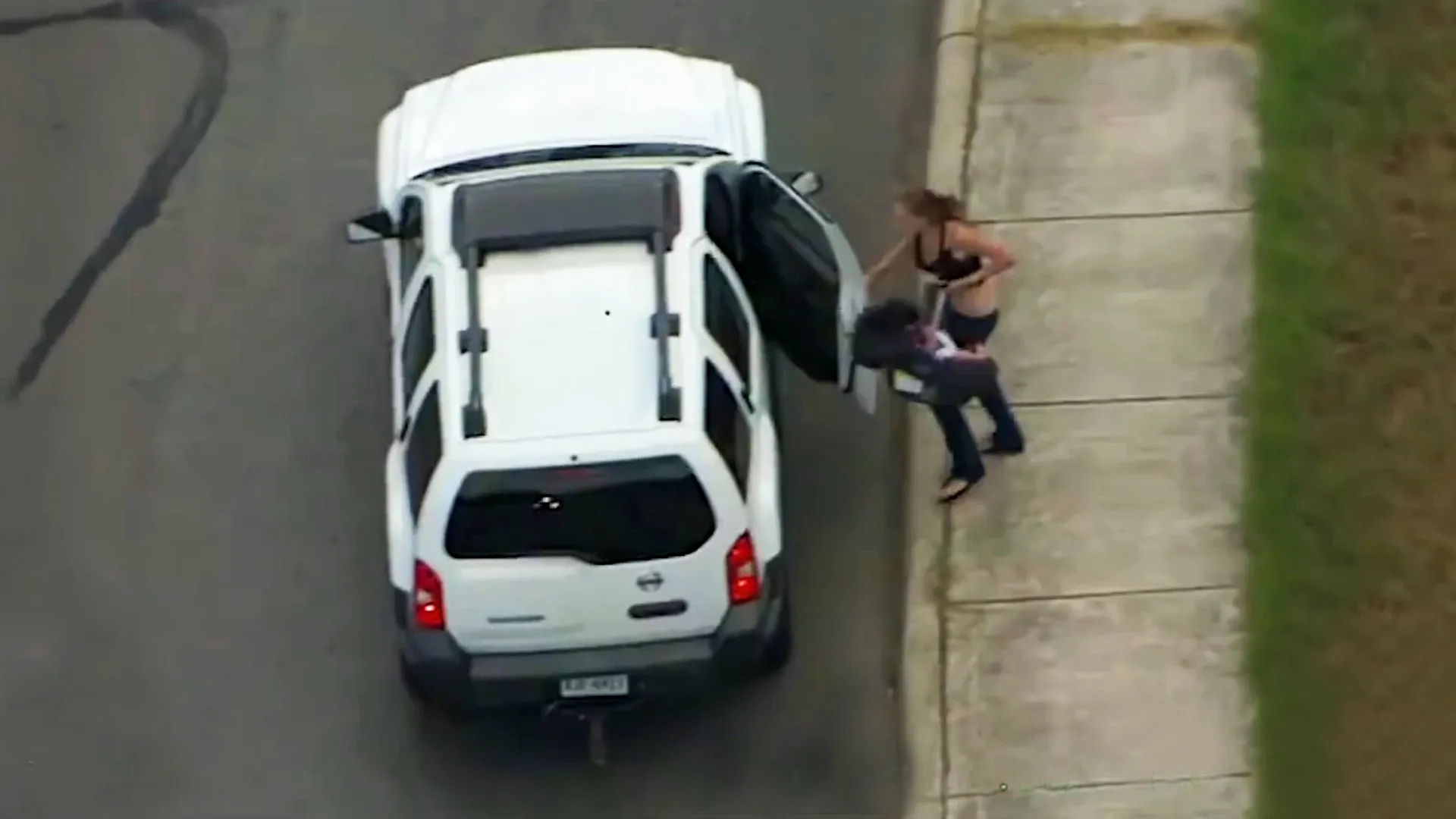 thumbnail - S2:E2 Baby in the Backseat