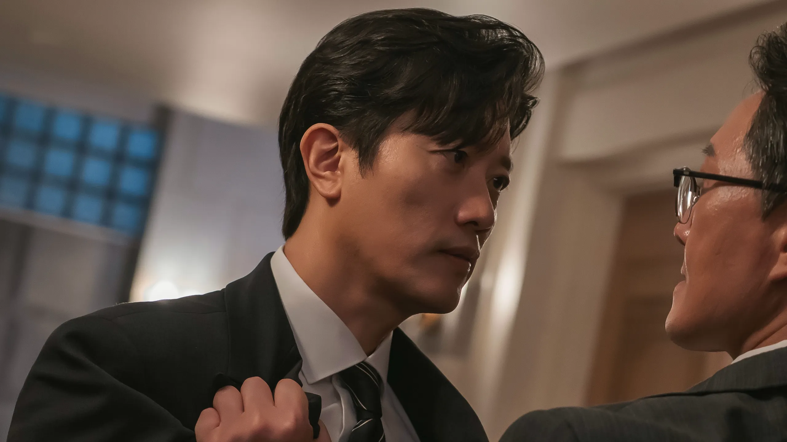 thumbnail - S1：第8話「韓国の巨大な黒幕、影の政府」