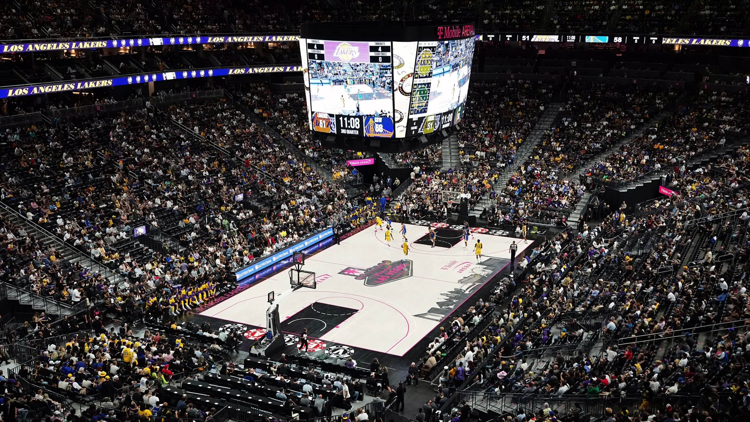 New York Knicks x Los Angeles Lakers