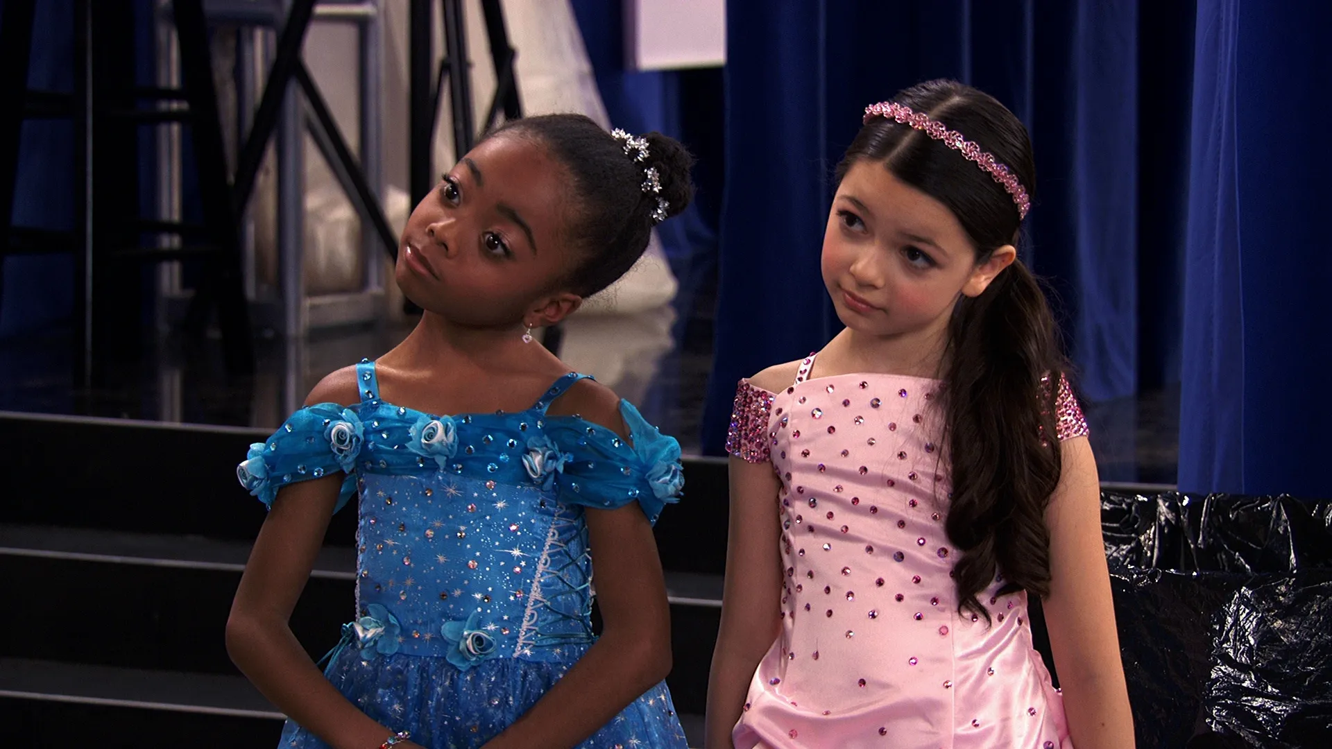 thumbnail - S1:E18 Beauty & the Beasts