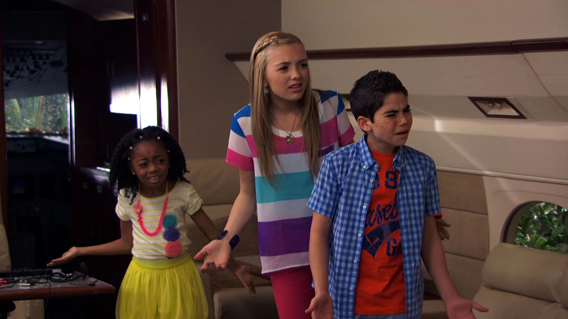 thumbnail - S1:E22 We Are So Grounded