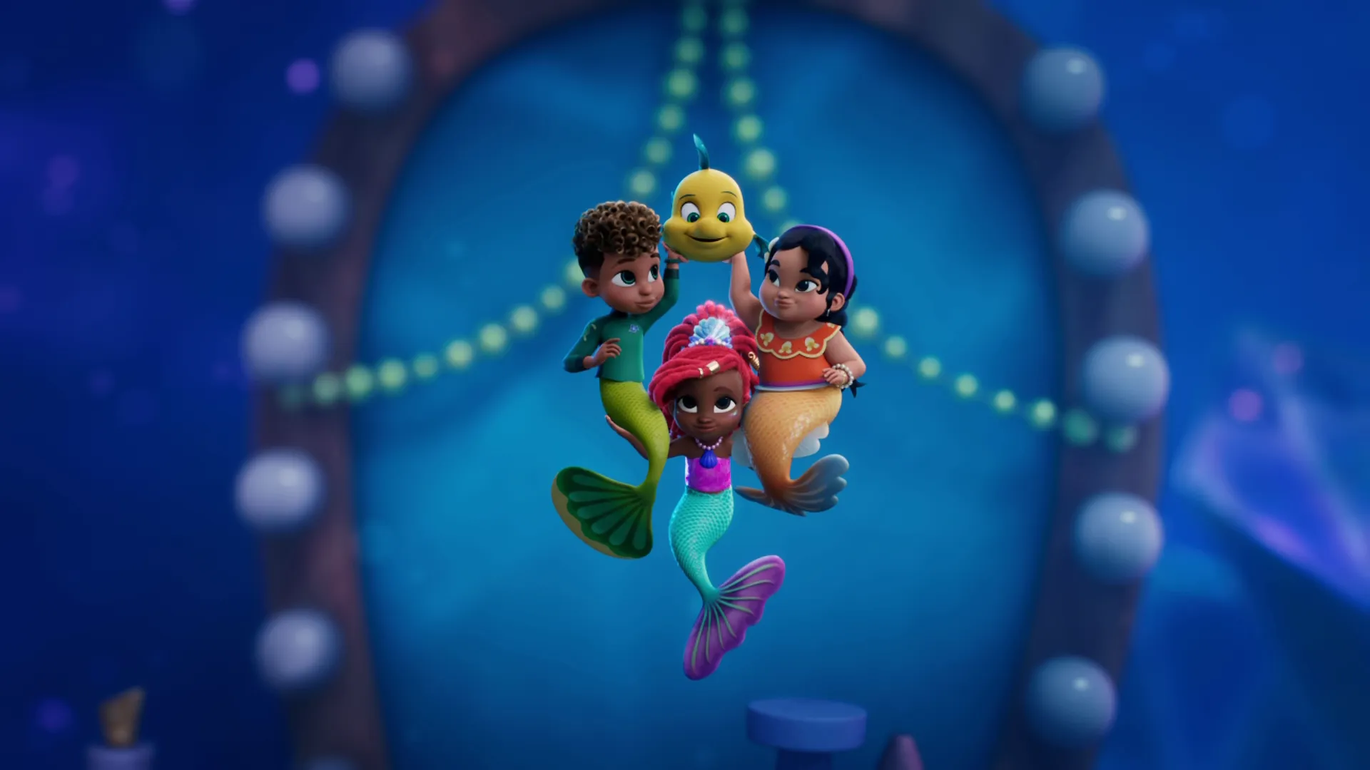 thumbnail - S2:E5 Tiny Tails / Ariel's New Sea Mobile