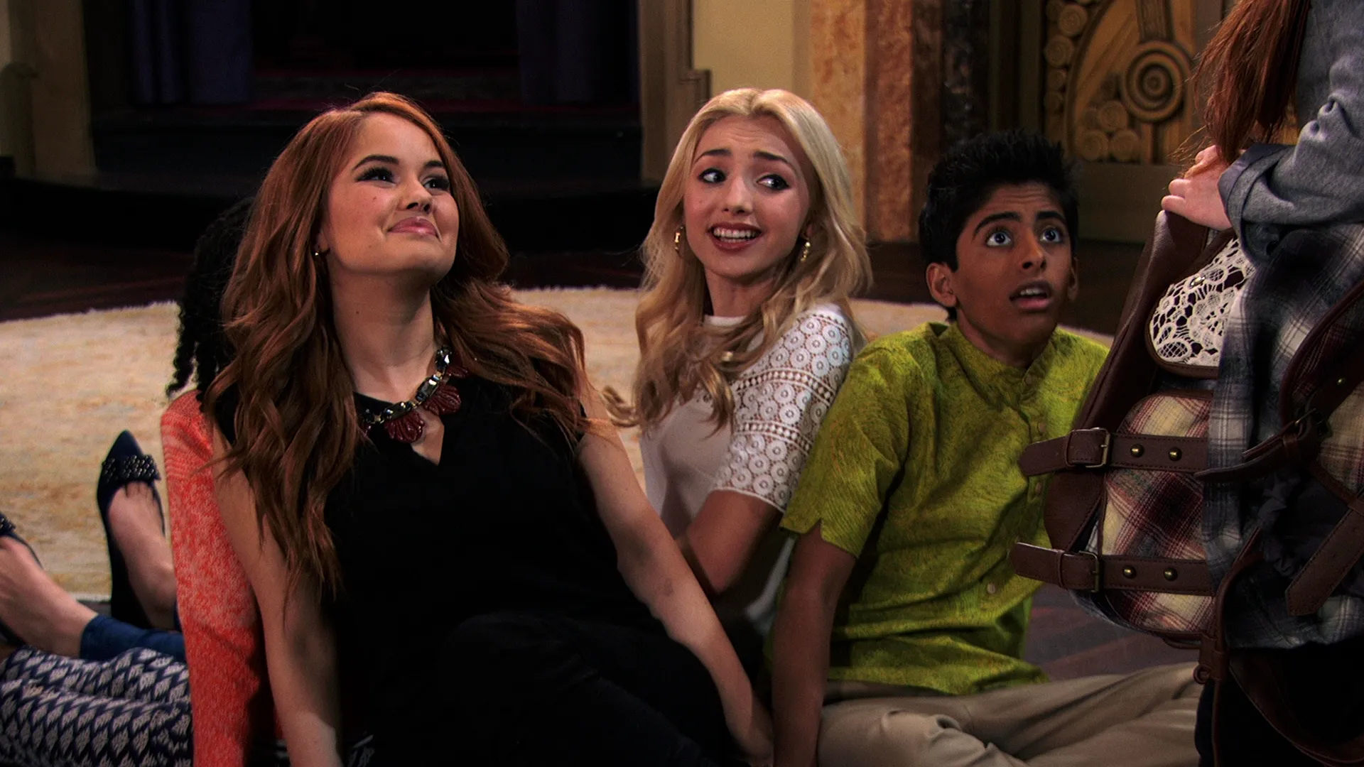 thumbnail - S4:E8 What a Steal