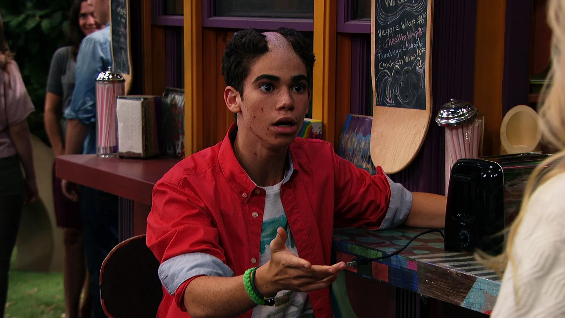 thumbnail - S4:E2 A Close Shave