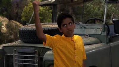 thumbnail - S4:E1 But Africa is So…fari