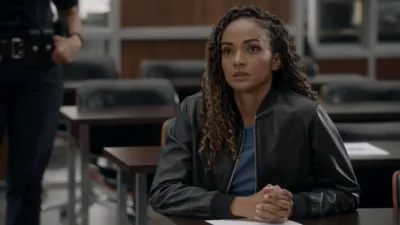 thumbnail - S8:E3 The Red Place