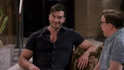 thumbnail - S1:E6 Maid Serviced