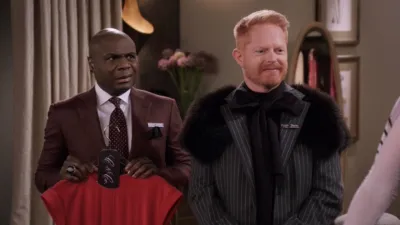 thumbnail - S1:E2 Working Girls