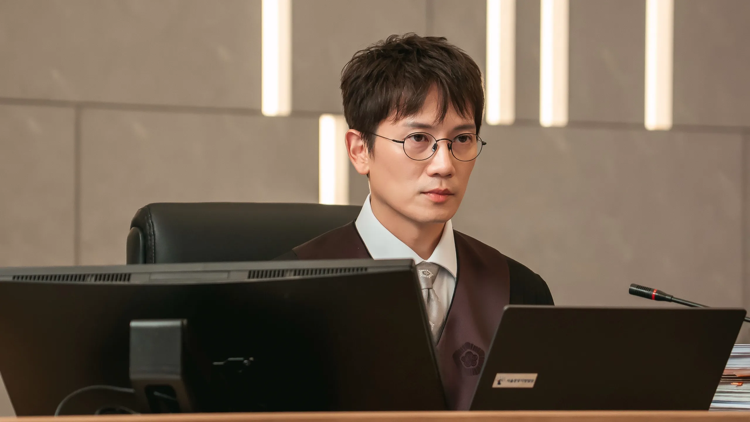 thumbnail - S1：第12話「修吾斎（スオジェ）の主（あるじ）」
