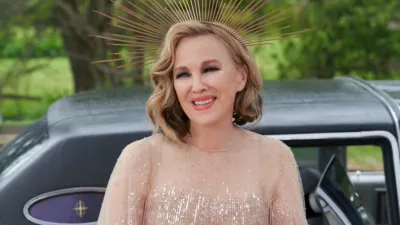 thumbnail - S6:E5 The Premiere