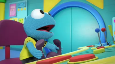 thumbnail - S3:E7 Muppet Space Camp/ The Best best Friend Beach Day