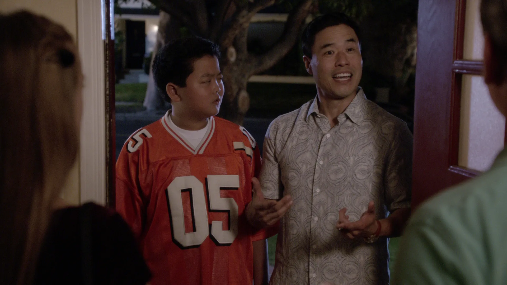 thumbnail - S3:E7 The Taming Of The Dads