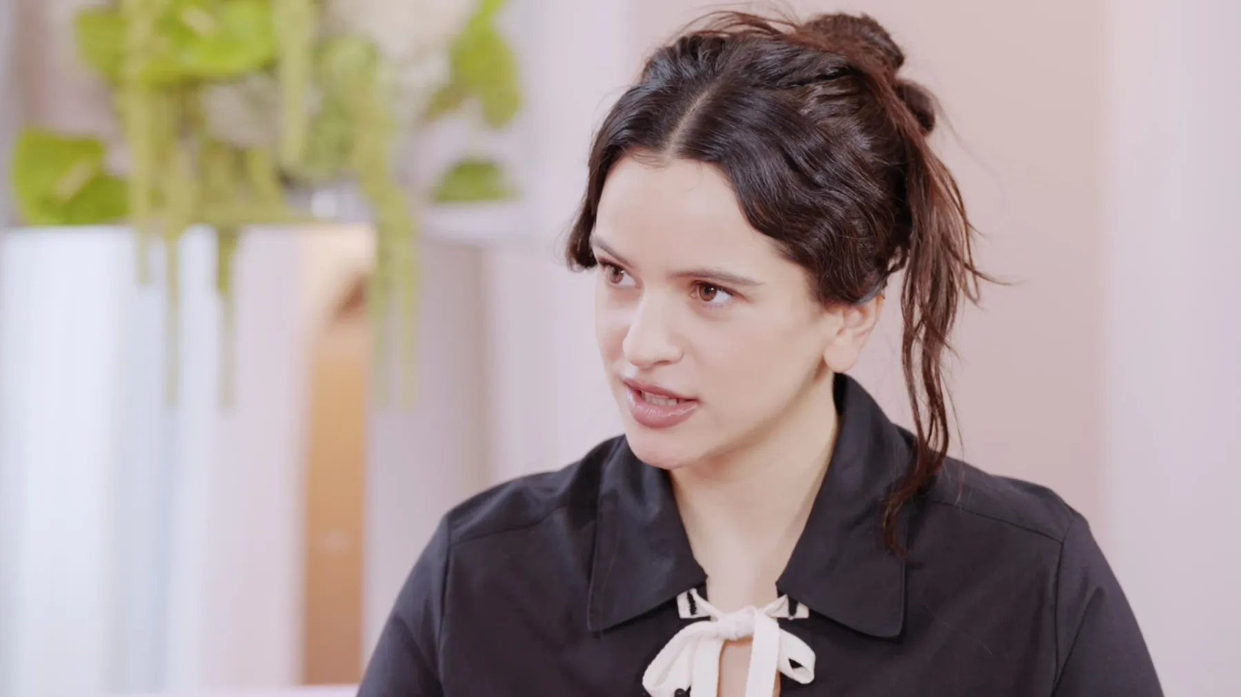 thumbnail - S1:E6 Rosalía: Art, Power, and Passion
