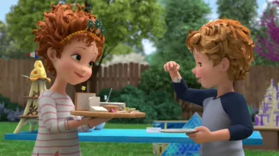 thumbnail - S3:E10 Lionel Speaks Up / What's Bree's Story?