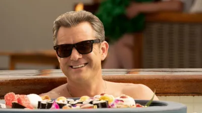 thumbnail - S1:E14 Hot Tub Week