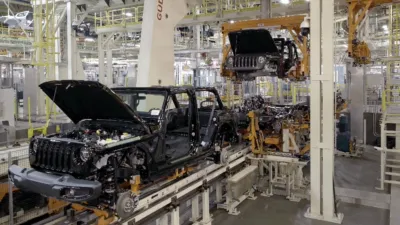 thumbnail - S1:E10 SUVs