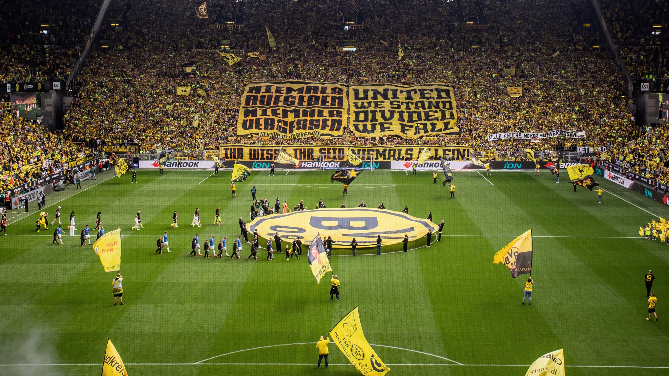 Borussia Dortmund vs. Roma