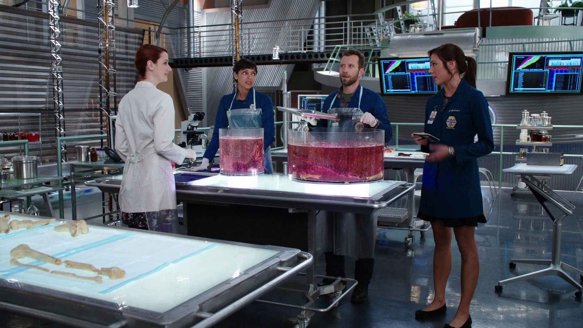 thumbnail - S10:E15 The Eye in the Sky