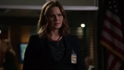 thumbnail - S12:E8 The Grief and the Girl
