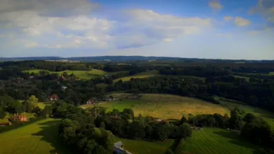 thumbnail - S1:E7 Alice Ruggles