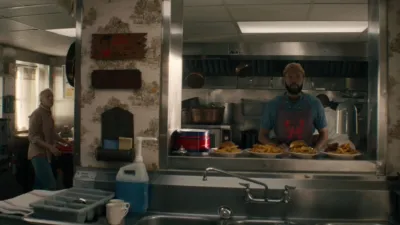 thumbnail - S1:E5 Hello Darkness, My Port Wenn