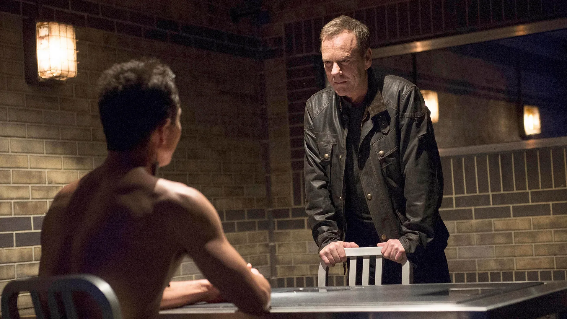 thumbnail - S9:E10 8:00 P.M. - 9:00 P.M.