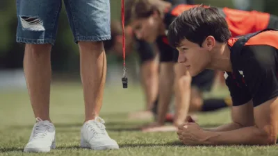 thumbnail - S1:E6 Under Pressure