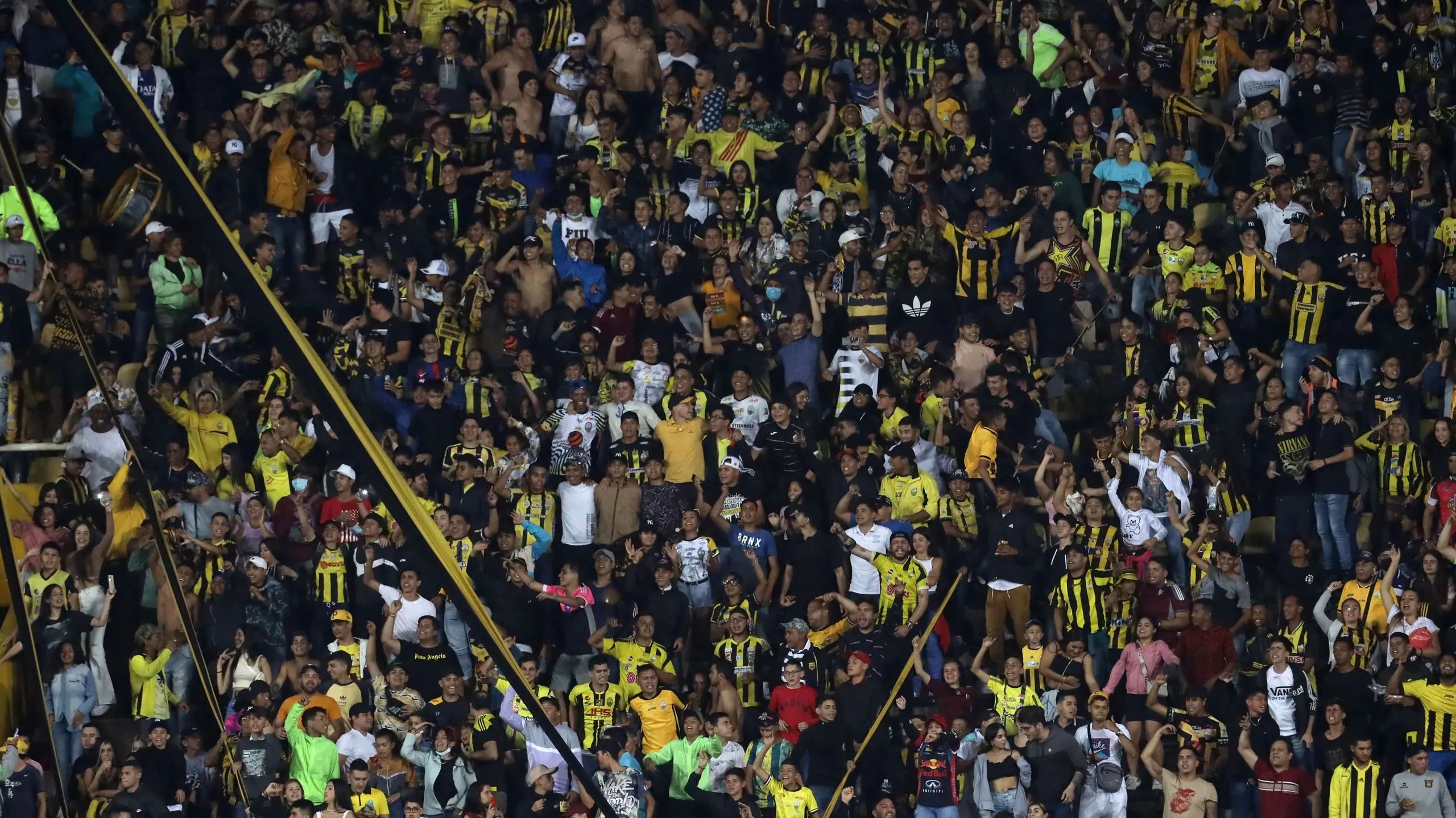 Deportivo Táchira (VEN) vs. Deportes Tolima (COL)