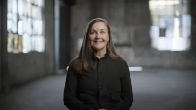 thumbnail - S1:E1 Kari Amelung