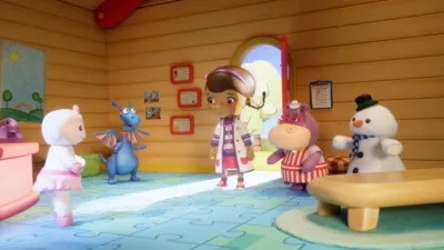 thumbnail - S1:E1 Intern at the Clinic