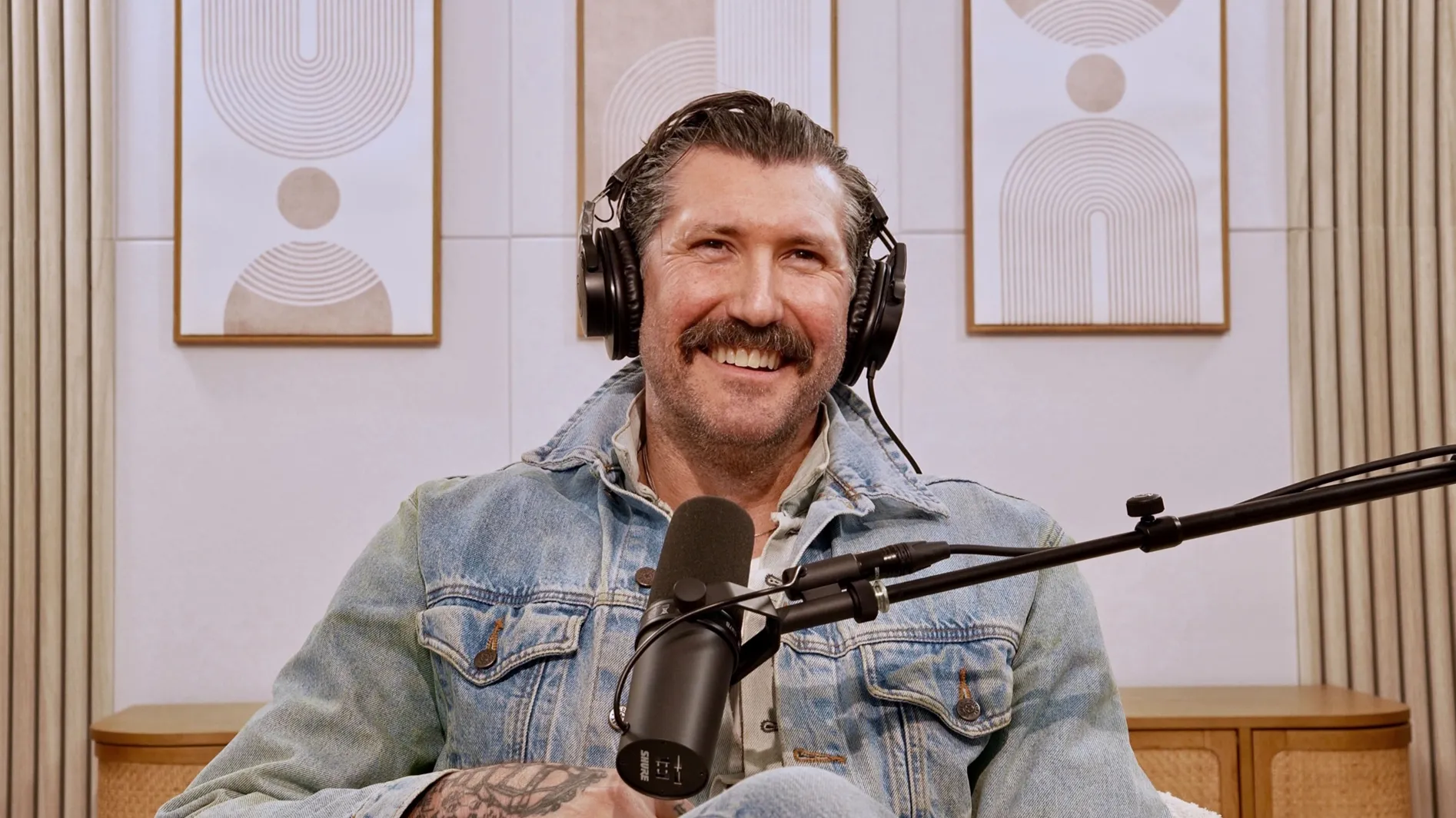 thumbnail - S1:E4 Love Story: JFK Jr. & Carolyn Official Podcast Episode 4: Rudy Mance
