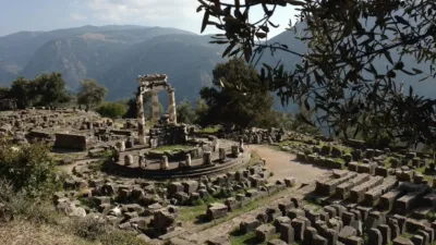 thumbnail - S1:E3 Chasing Greatness