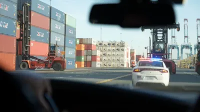 thumbnail - S10:E8 True Lime Crime