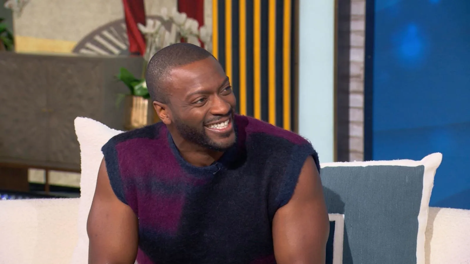 thumbnail - S7:E107 "Cross" Stars Aldis Hodge & Isaiah Mustafa